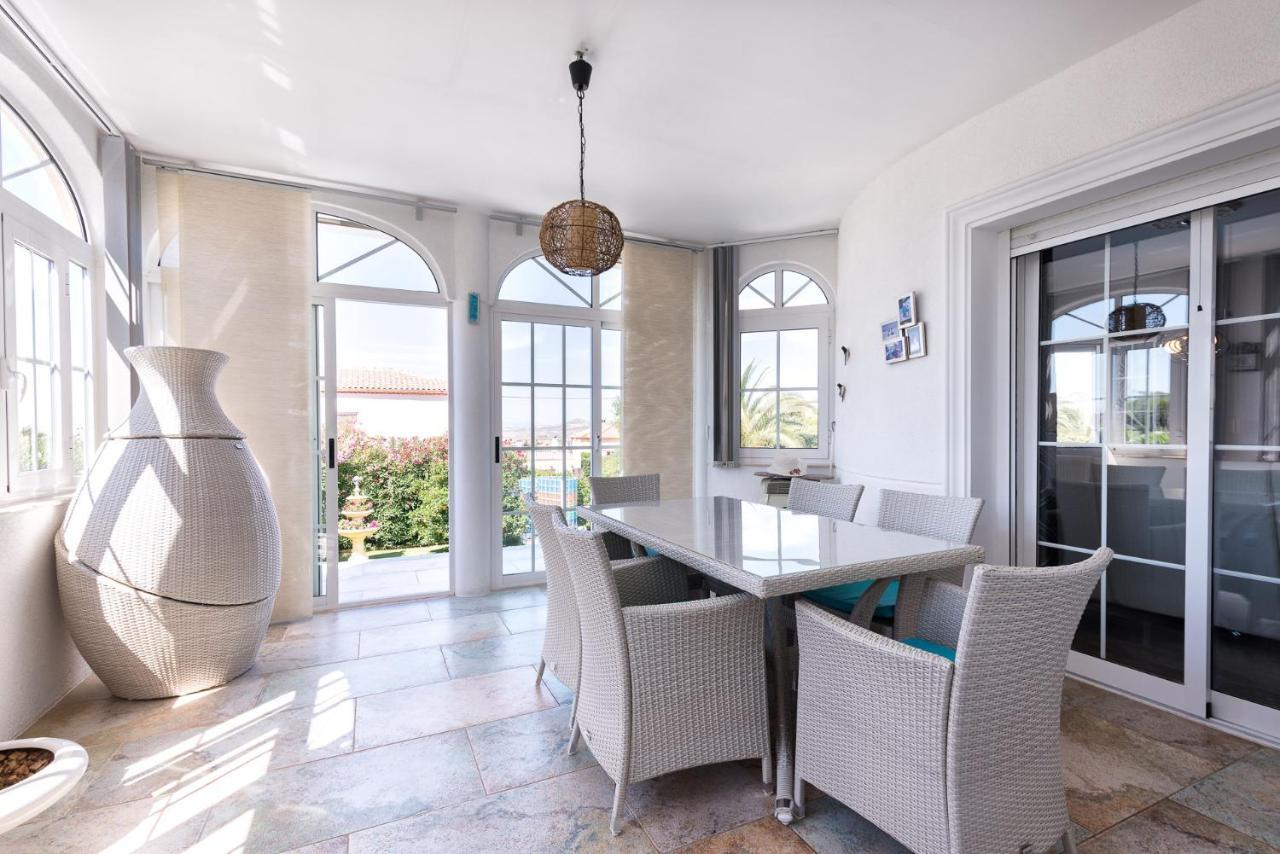 Villa Bruges Busot 3 Bath 3 Bed เอลกัมเปโญ ภายนอก รูปภาพ