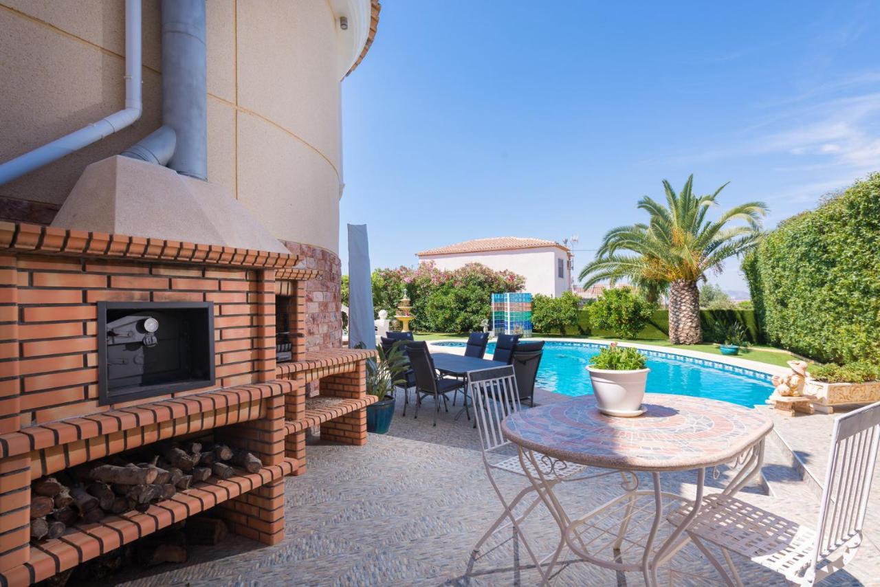 Villa Bruges Busot 3 Bath 3 Bed เอลกัมเปโญ ภายนอก รูปภาพ