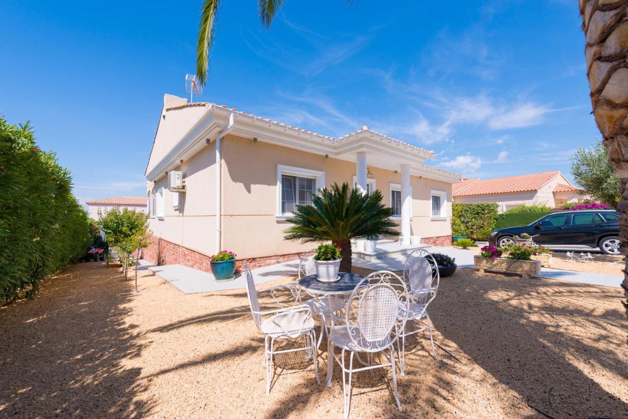 Villa Bruges Busot 3 Bath 3 Bed เอลกัมเปโญ ภายนอก รูปภาพ