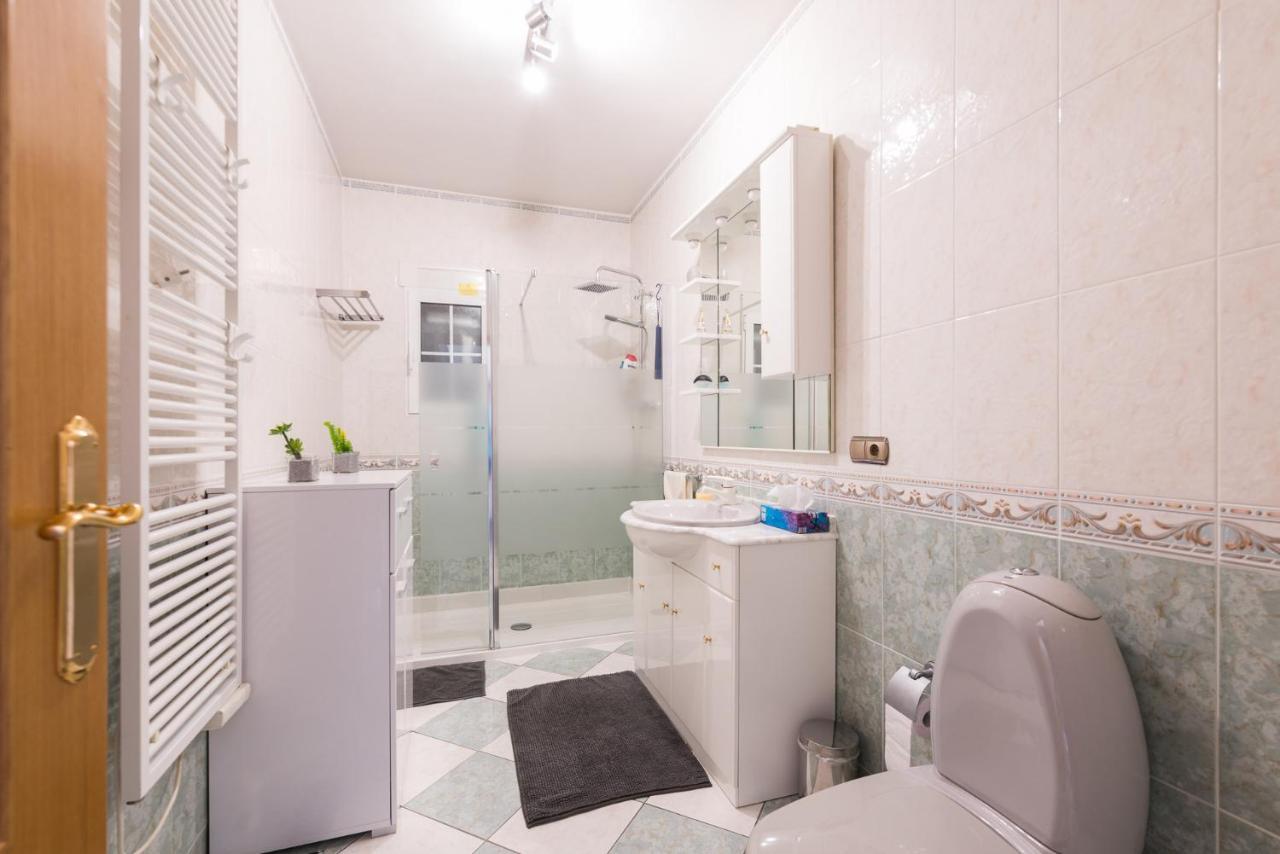 Villa Bruges Busot 3 Bath 3 Bed เอลกัมเปโญ ภายนอก รูปภาพ